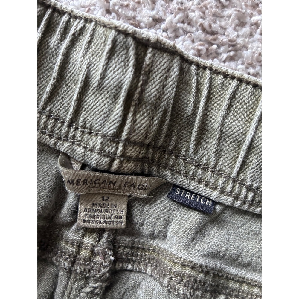 American Eagle Stretch Olive Green Drawstring Denim Shorts Women Size 12 Frayed - Picture 3 of 5